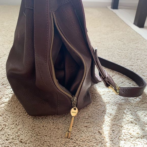 Fossil Leather Handbag - Picture 3 of 8